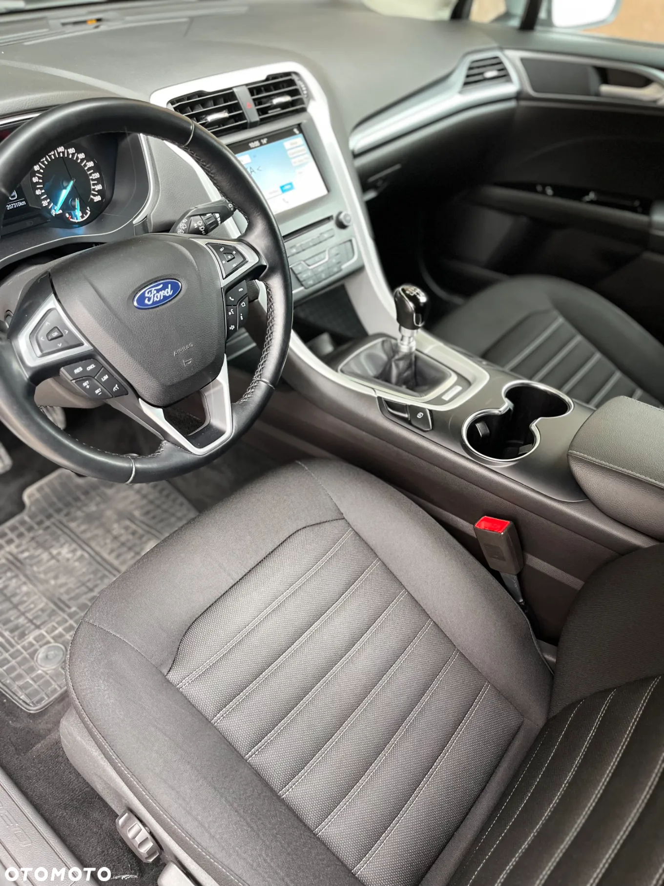 Ford Mondeo - 16