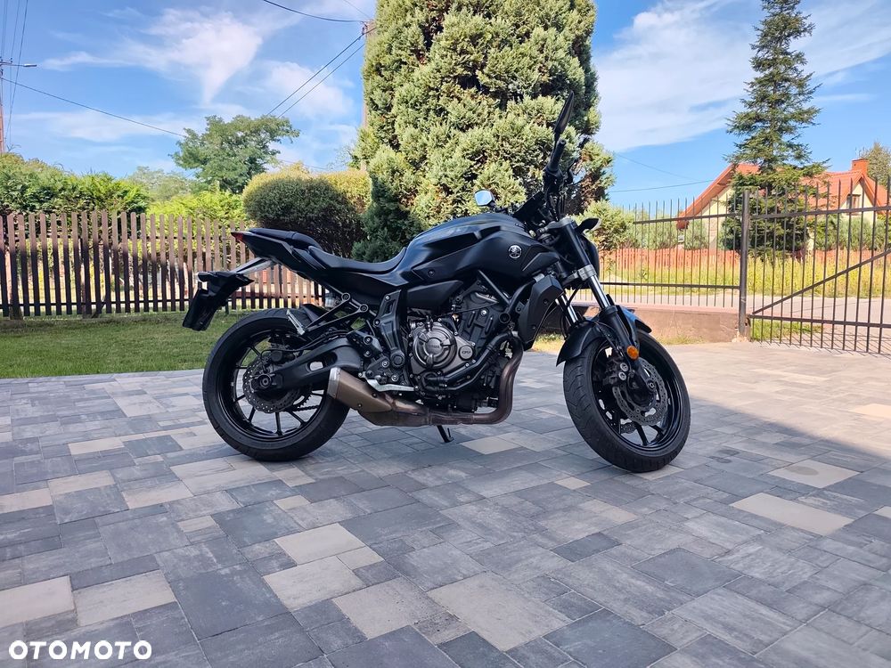 Yamaha MT - 7