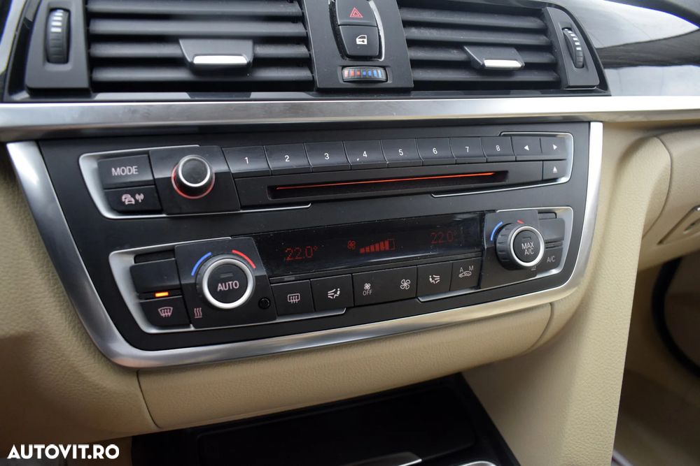 BMW Seria 3 320d xDrive Aut. Luxury Line - 9