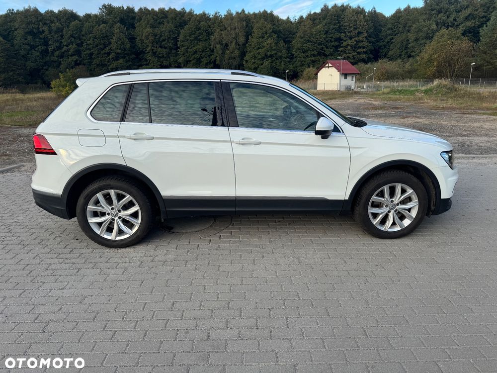 Volkswagen Tiguan - 4