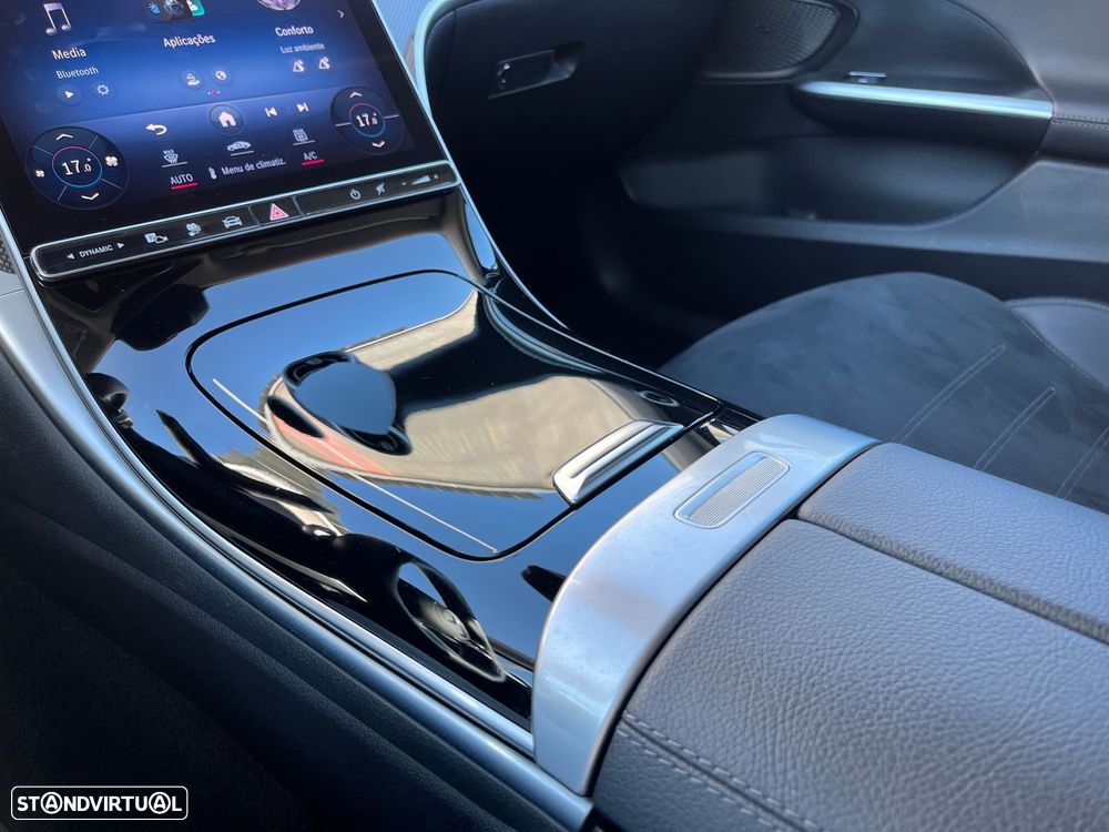 Mercedes-Benz C 300 e T 9G-TRONIC AMG Line - 32