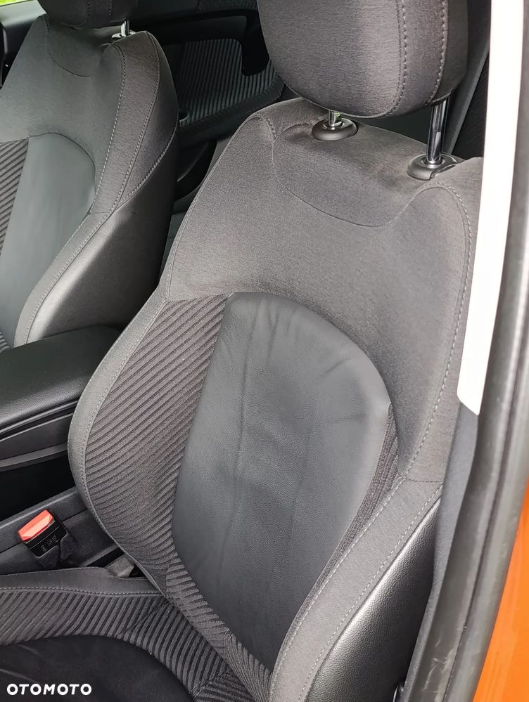MINI Countryman Cooper SD All4 Essential Trim - 23