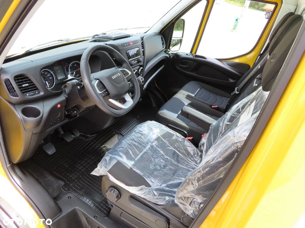 Iveco DAILY 50C18 Laweta POMOC DROGOWA Przewóz Pojazdów AUTOLAWETA 6100 mm Dł. Platformy DMC 3500 Kg Rozstaw Osi 4750 mm WZMACNIANE Zawieszenie Adaptacyjne Pneumatyczne Stan NOWY OKAZJA - 36