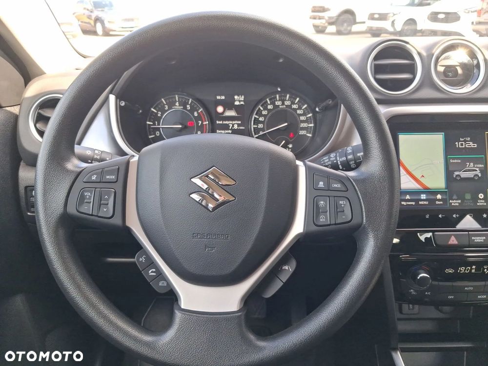 Suzuki Vitara 1.4 Boosterjet mHEV Premium 2WD - 32