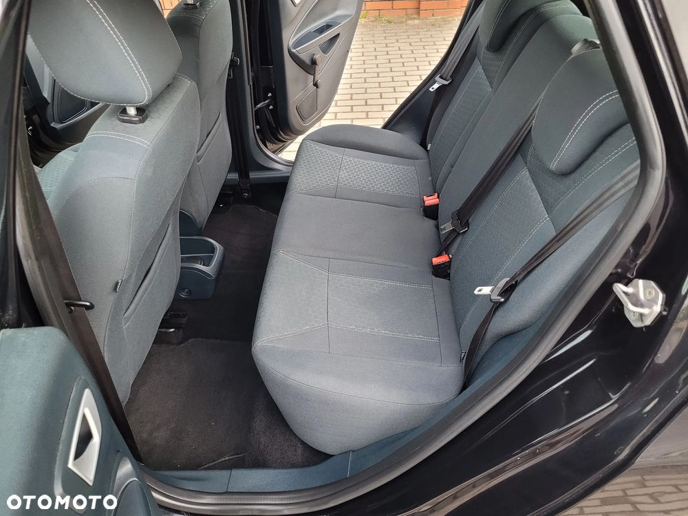 Ford Fiesta 1.25 Titanium EU5 - 16