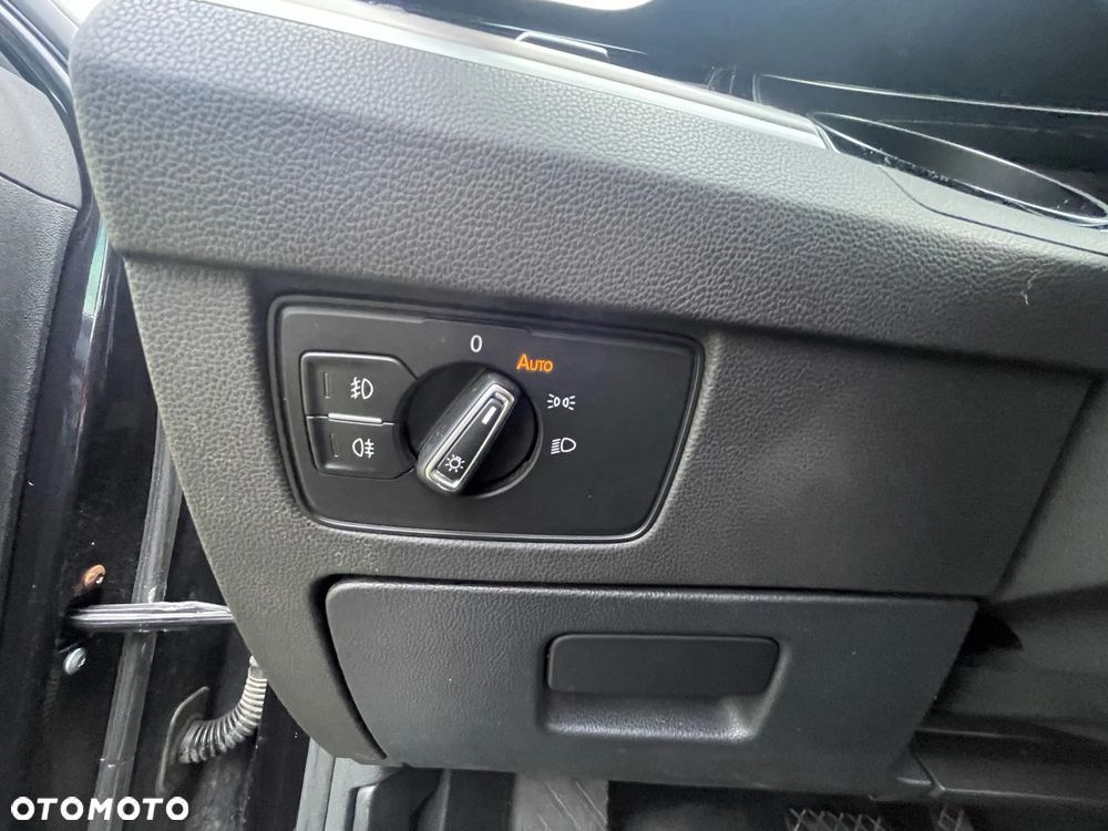 Volkswagen Passat 2.0 TDI BMT Comfortline DSG - 10