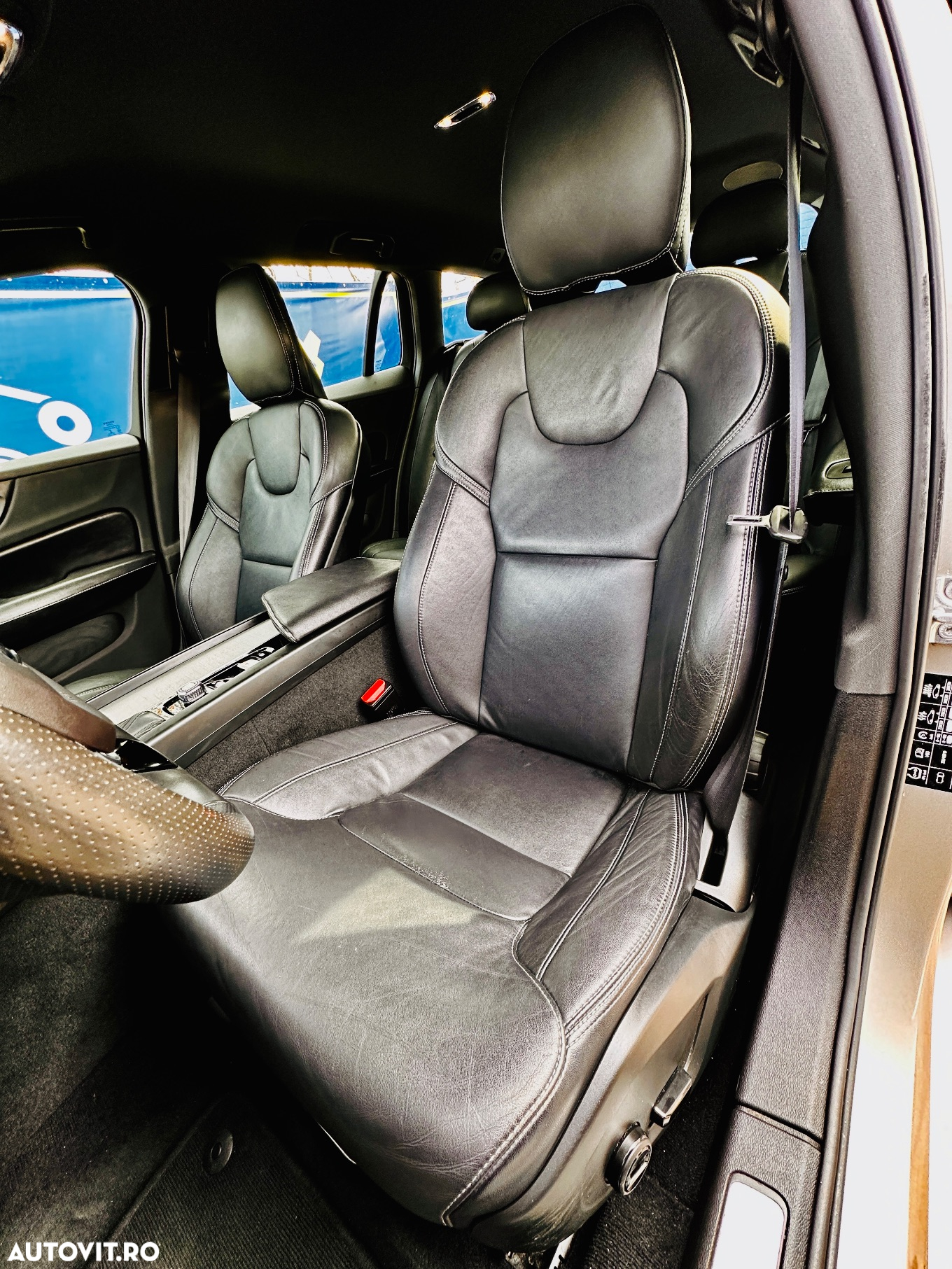 Volvo V60 T5 Geartronic Momentum - 30