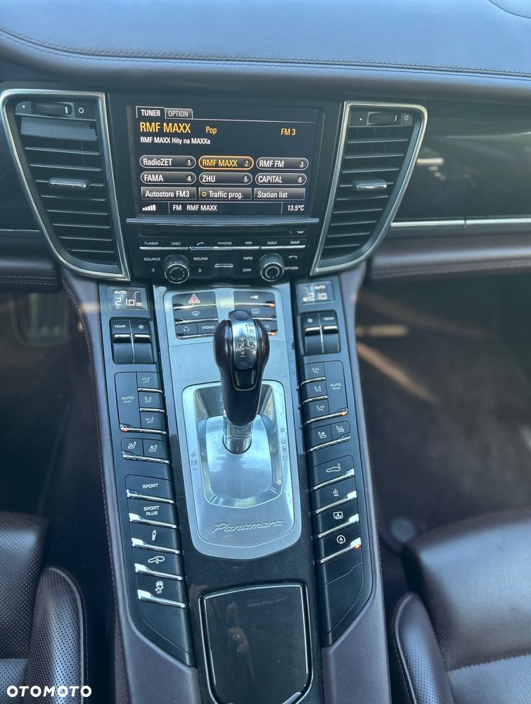 Porsche Panamera - 9