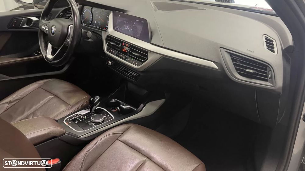 BMW 116 d Aut. Sport Line - 29