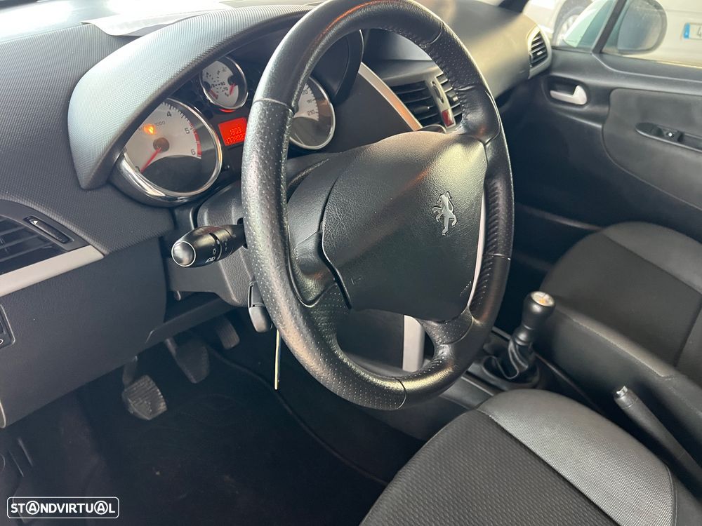 Peugeot 207 1.4 HDi Sport - 16
