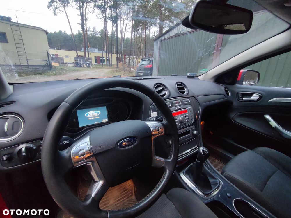 Ford Mondeo 2.0 Titanium - 3