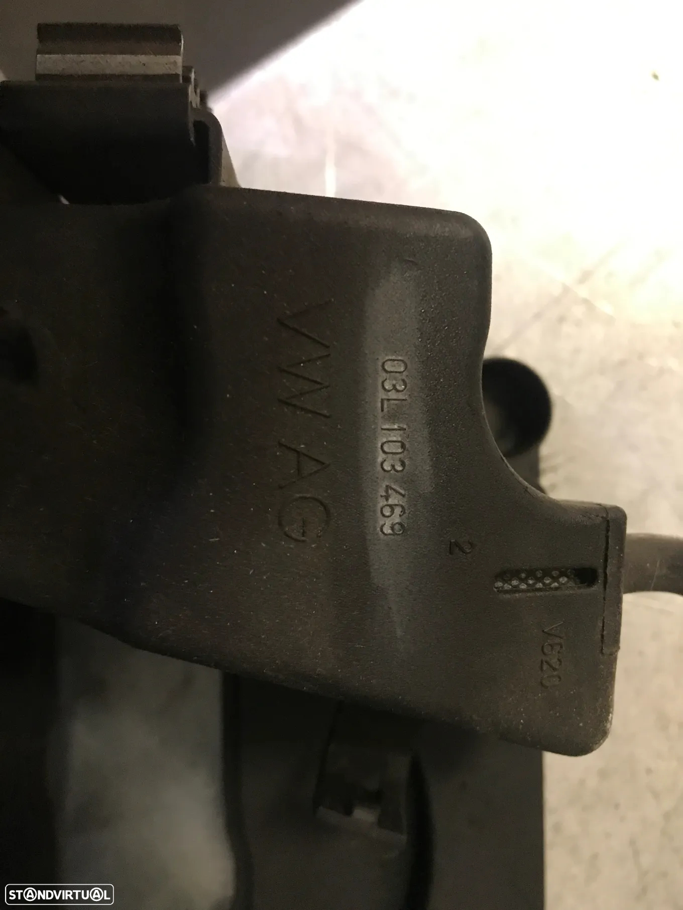 TAMPA DAS VALVULAS VOLKSWAGEN GOLF VI / TIGUAN / PASSAT 2.0TDI 03L103469 - 4