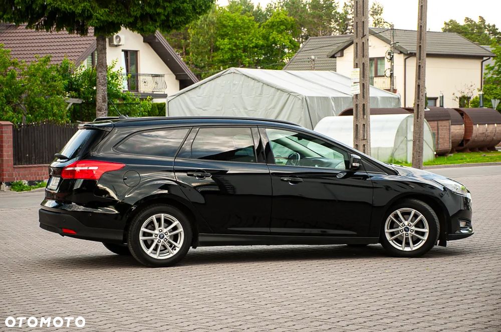 Ford Focus - 22