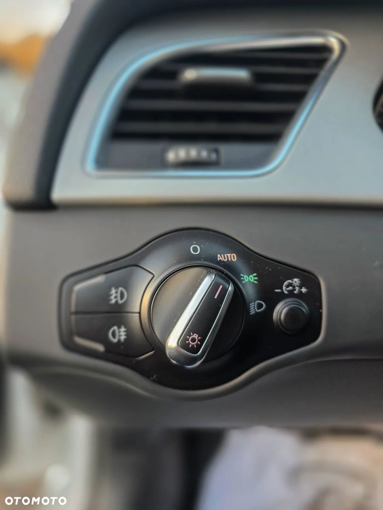 Audi A4 Avant 2.0 TDI DPF quattro Ambition - 22