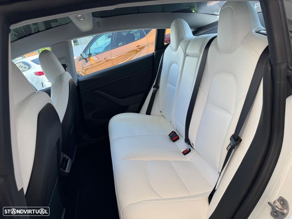 Tesla Model 3 Standard Range Plus RWD - 25