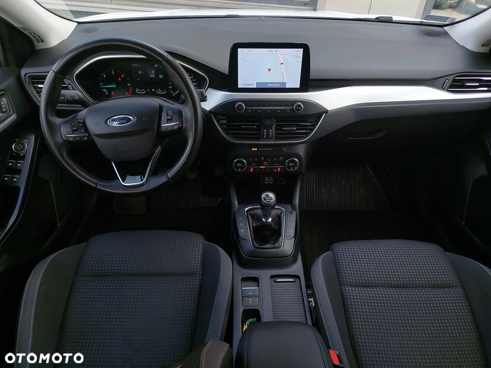Ford Focus 1.5 EcoBlue Connected - 16