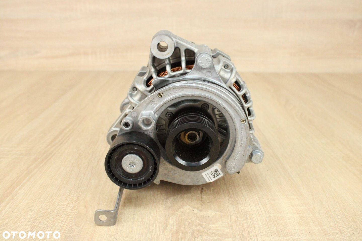 ORYGINALNY ALTERNATOR BMW 3.0D G30 G31 G11 G05 8571357 25km - 2