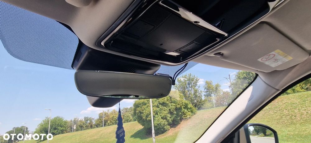 Land Rover Range Rover Velar 2.0 SD4 S - 8