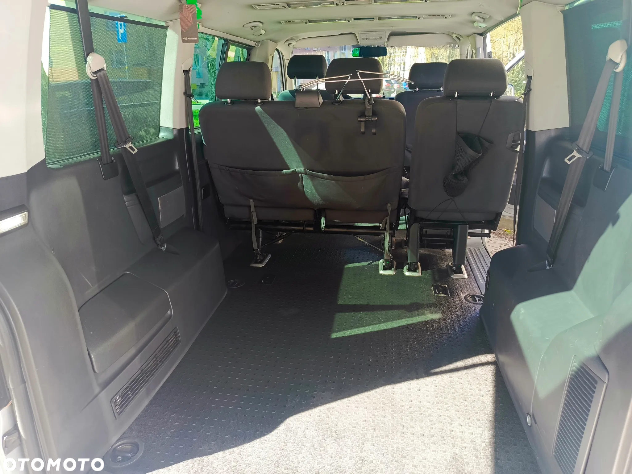 Volkswagen Caravelle TDI Basis - 21