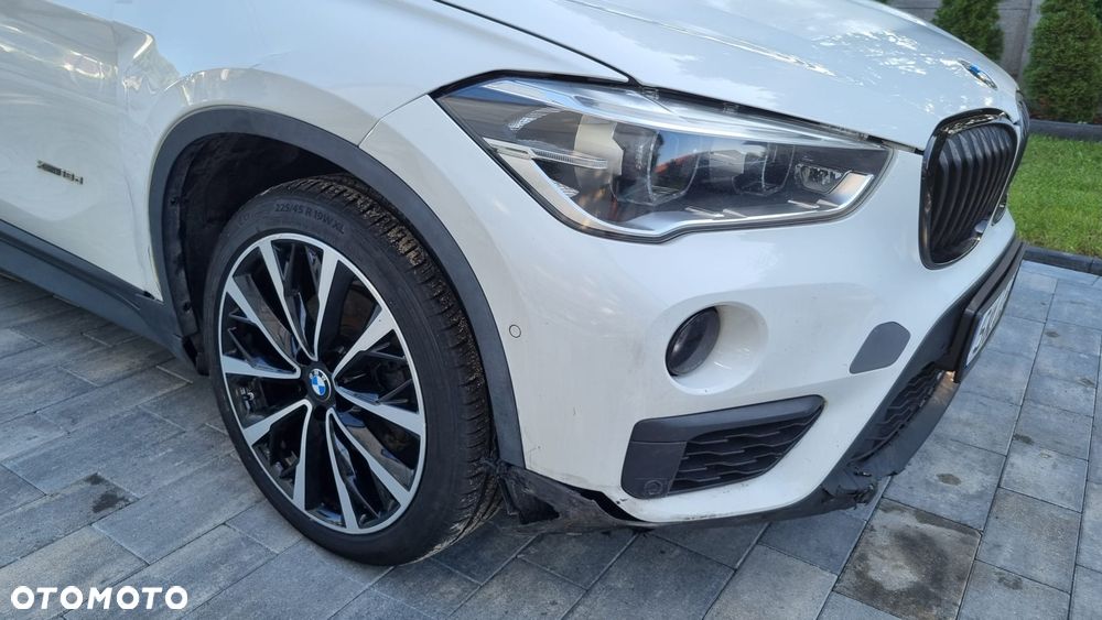 BMW X1 xDrive18d Sport Line sport - 29