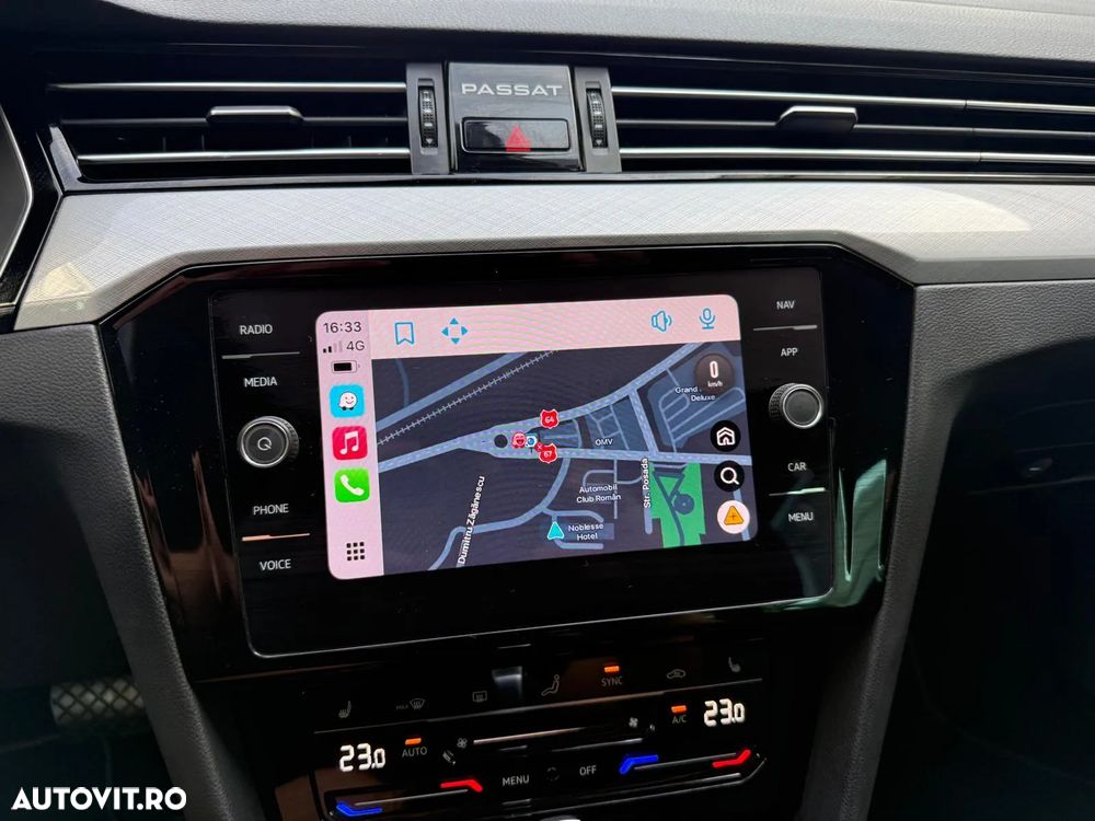 Volkswagen Passat - 16