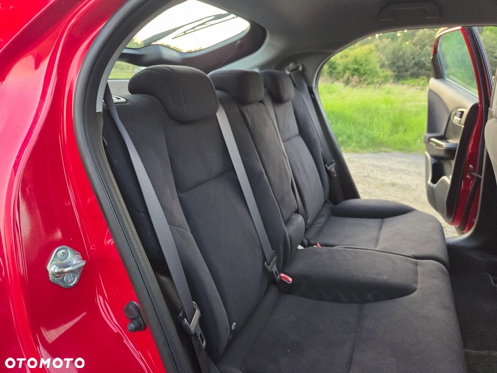 Honda Civic 1.8i-VTEC Sport - 23