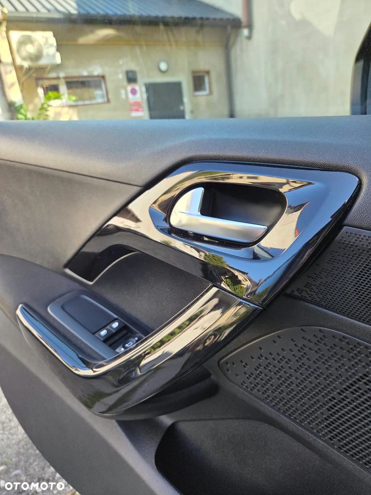 Peugeot 208 PureTech 82 Urban Move - 11