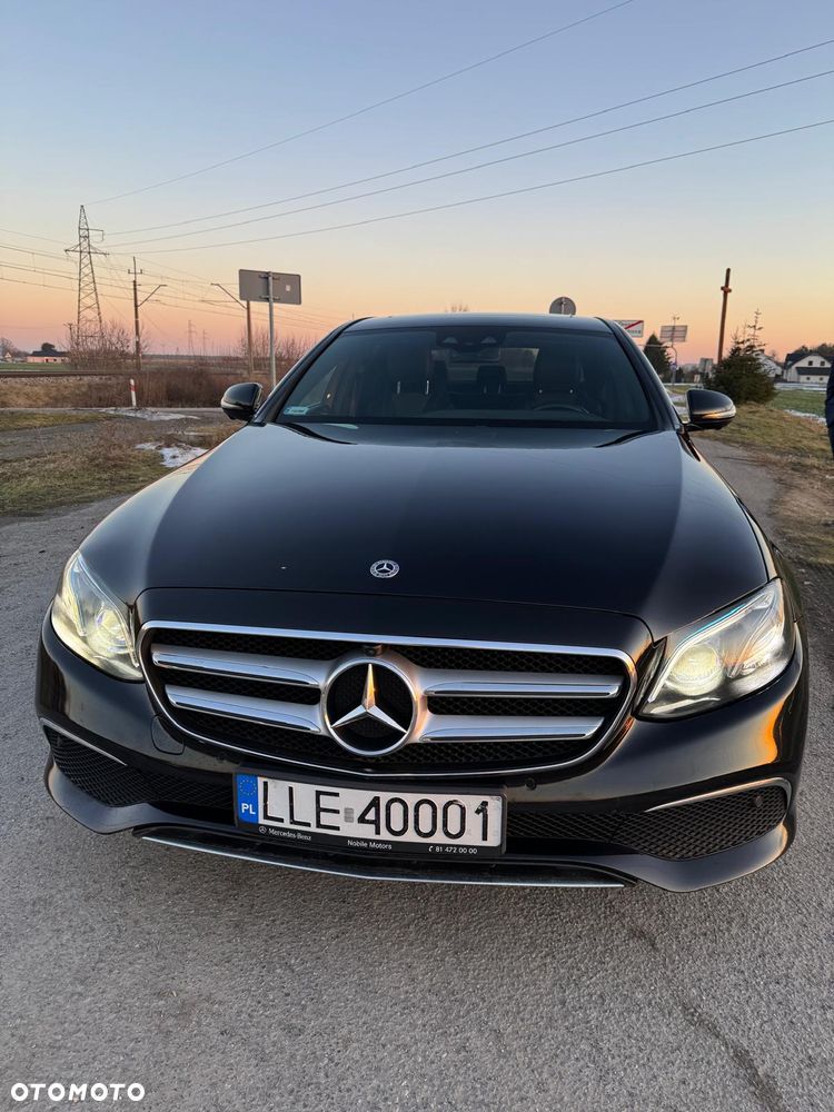 Mercedes-Benz Klasa E 350 d 9G-TRONIC - 3