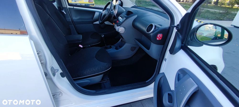 Peugeot 107 1.4 HDI Trendy - 30