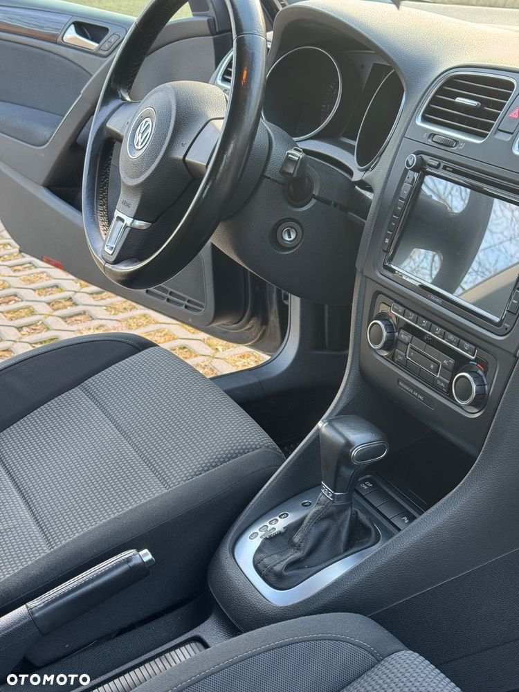 Volkswagen Golf - 13