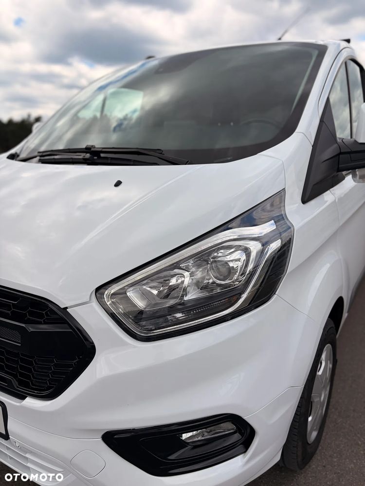 Ford Transit Custom - 11