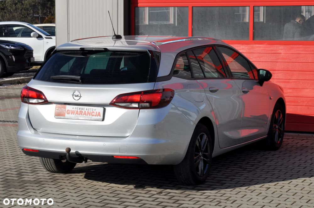 Opel Astra 1.5 D Start/Stop Automatik Design&Tech - 11