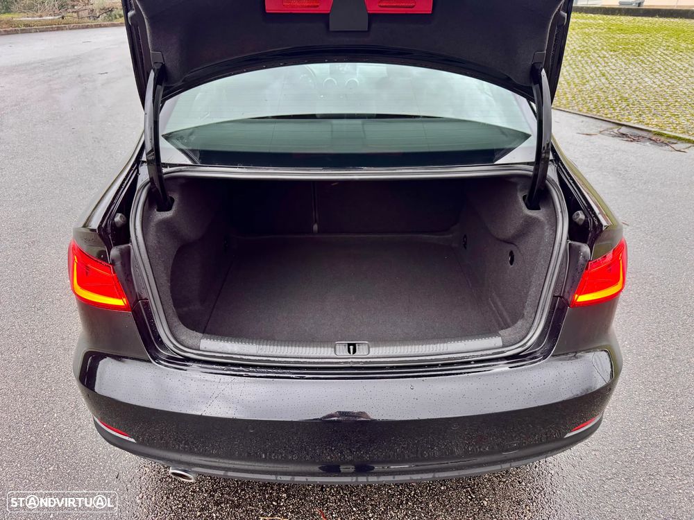 Audi A3 Limousine 1.6 TDI Sport - 15