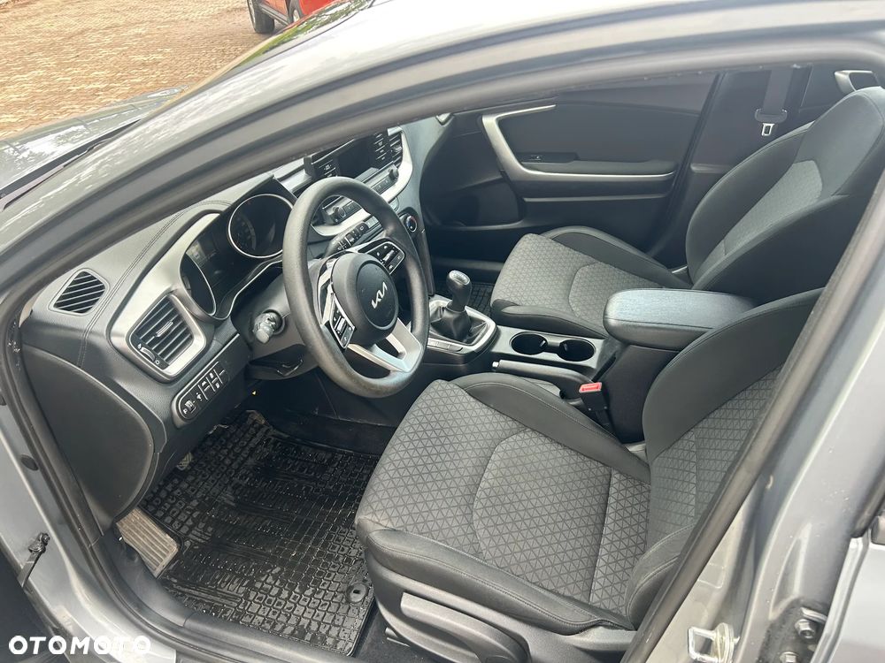 Kia Ceed - 18