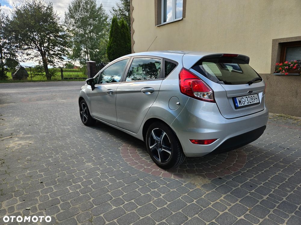 Ford Fiesta - 7