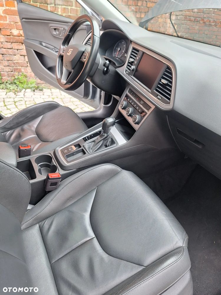 Seat Leon 2.0 TDI DPF DSG Xcellence - 19