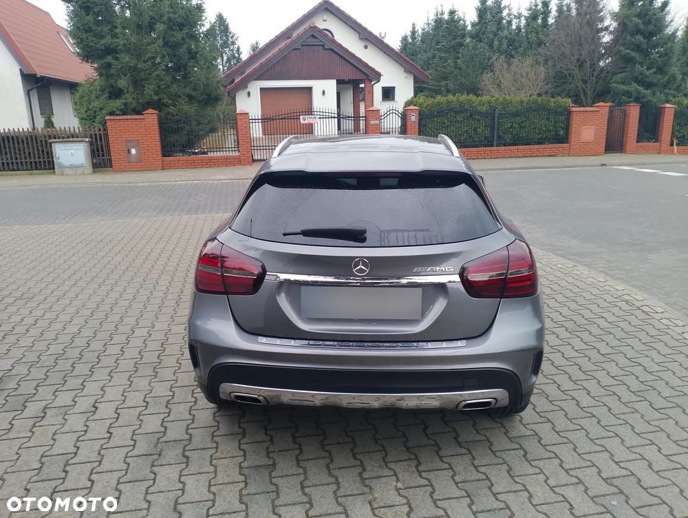 Mercedes-Benz GLA 220 d 7G-DCT AMG Line - 6