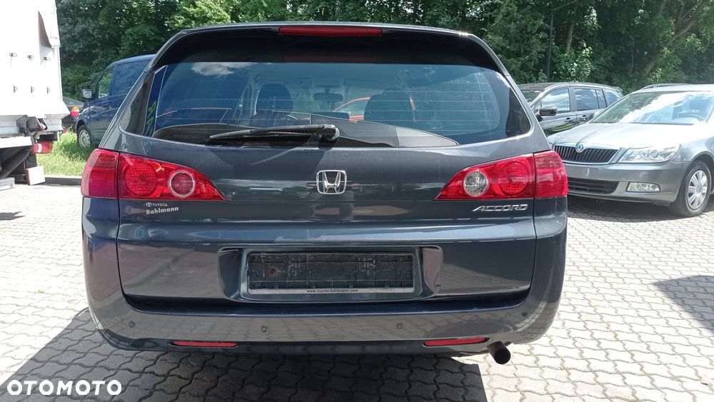Honda Accord 2.0 i Comfort - 17