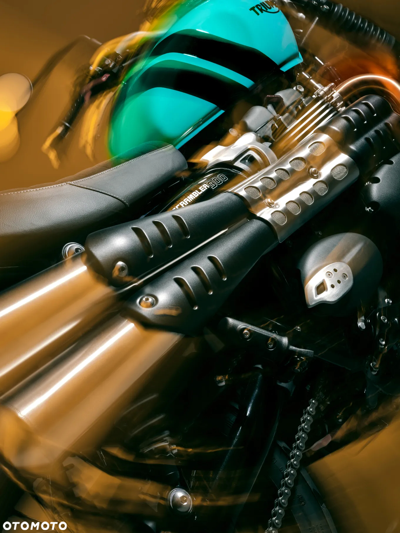 Triumph Scrambler - 15