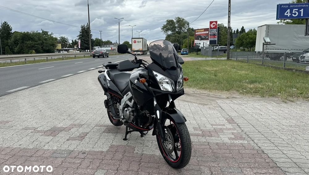 Suzuki V-STROM - 8