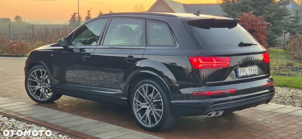 Audi Q7 - 13