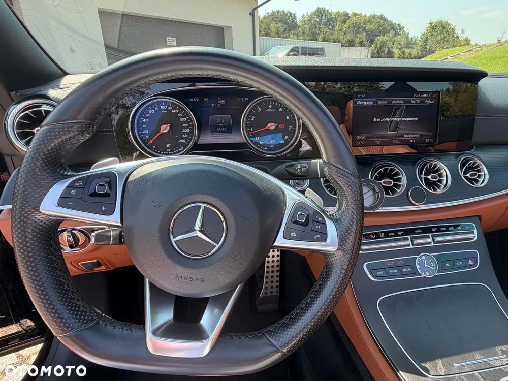 Mercedes-Benz Klasa E 200 4Matic 9G-TRONIC AMG Line - 7