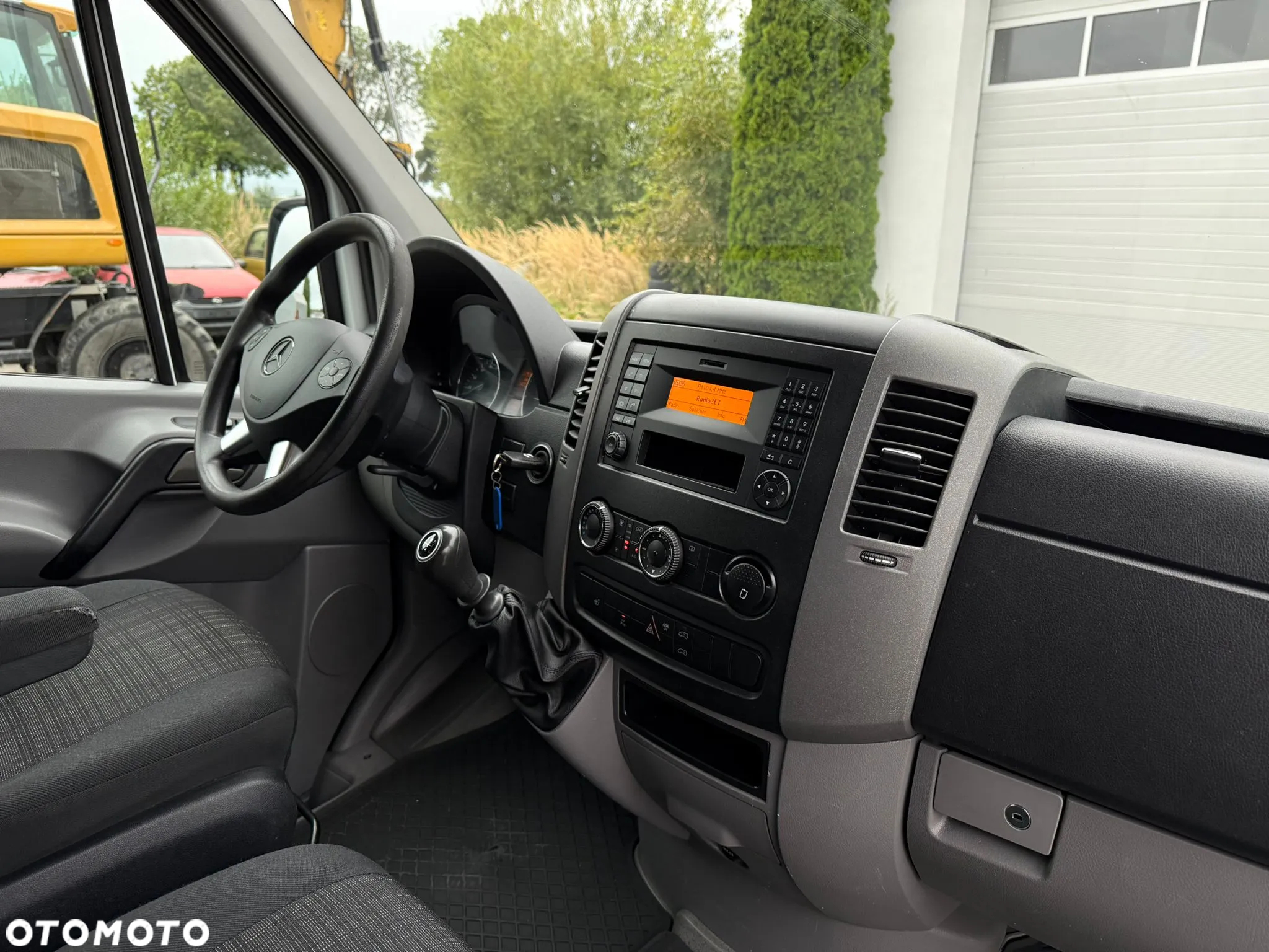 Mercedes-Benz Sprinter 316 - 24