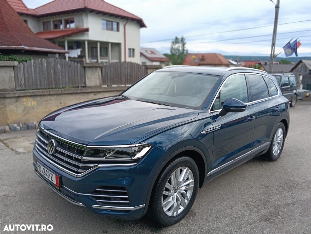 Volkswagen Touareg 3.0 V6 TDI 4Motion DPF Automatik Elegance - 4