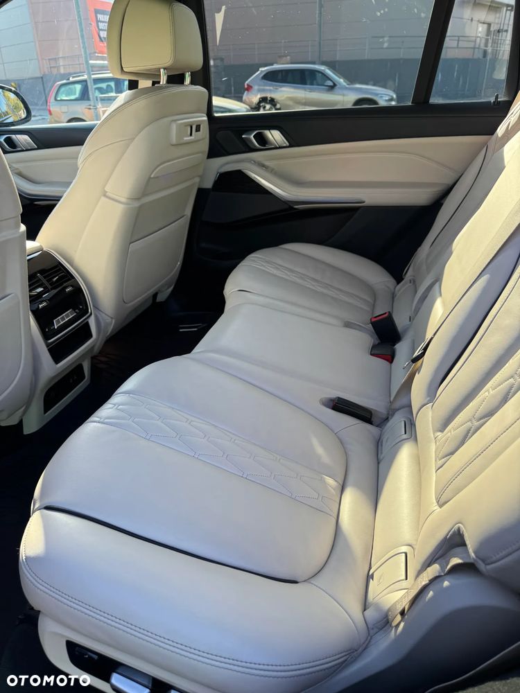 BMW X7 2020 photo 3