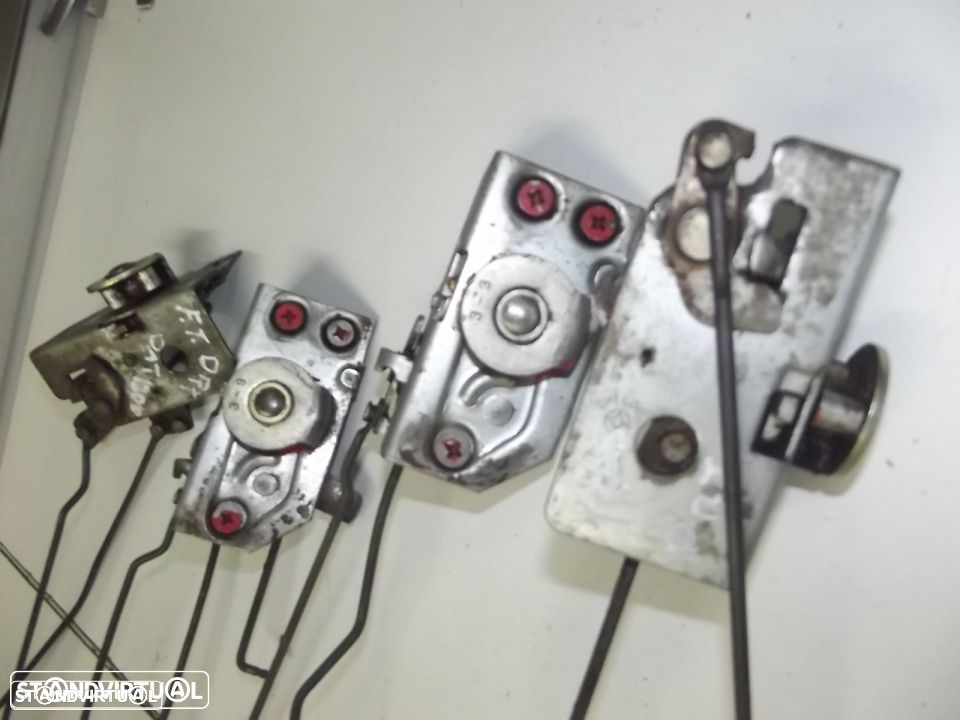 datsun 1200 fechos interiores das portas - 6