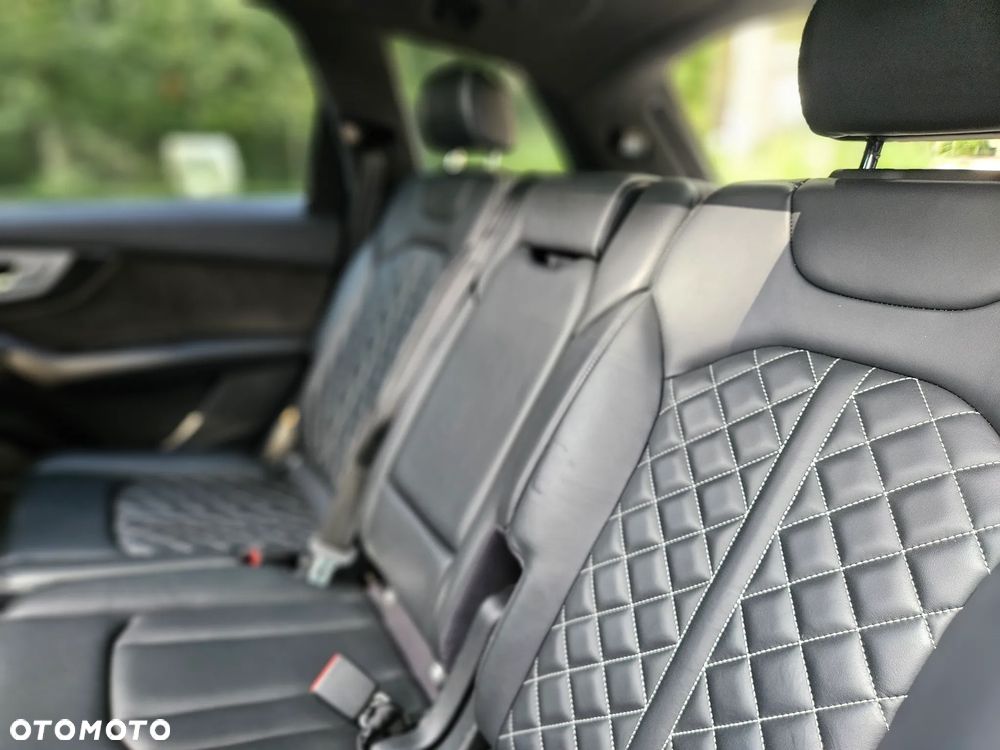 Audi SQ7 - 21