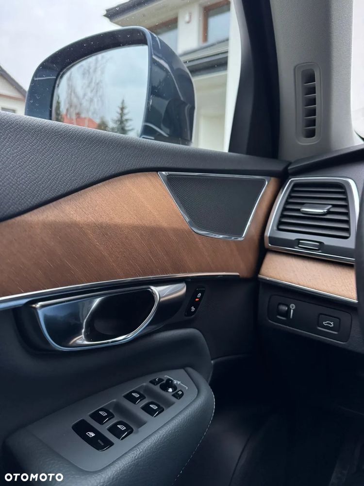 Volvo XC 90 B5 D AWD Momentum Pro 7os - 18