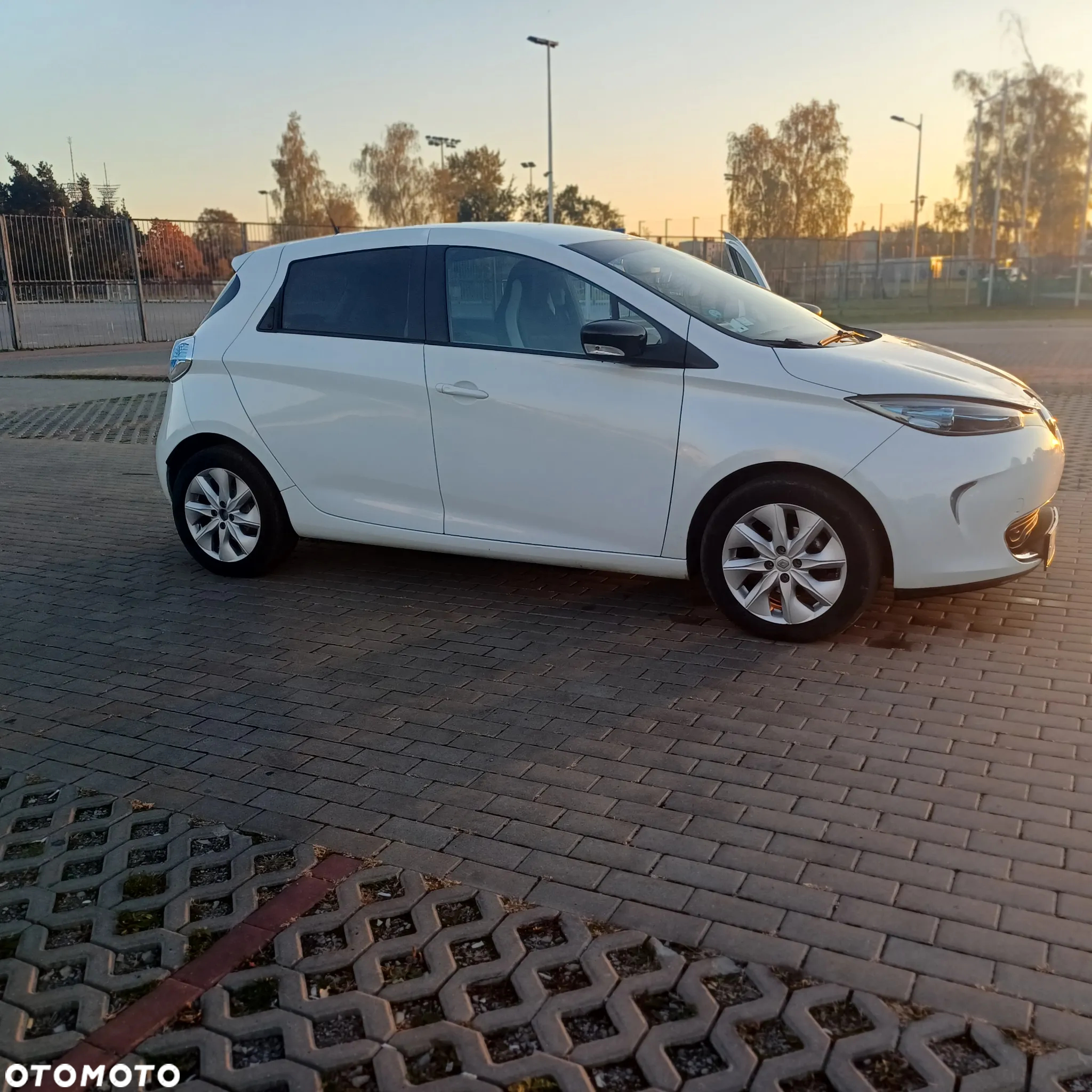 Renault Zoe - 23