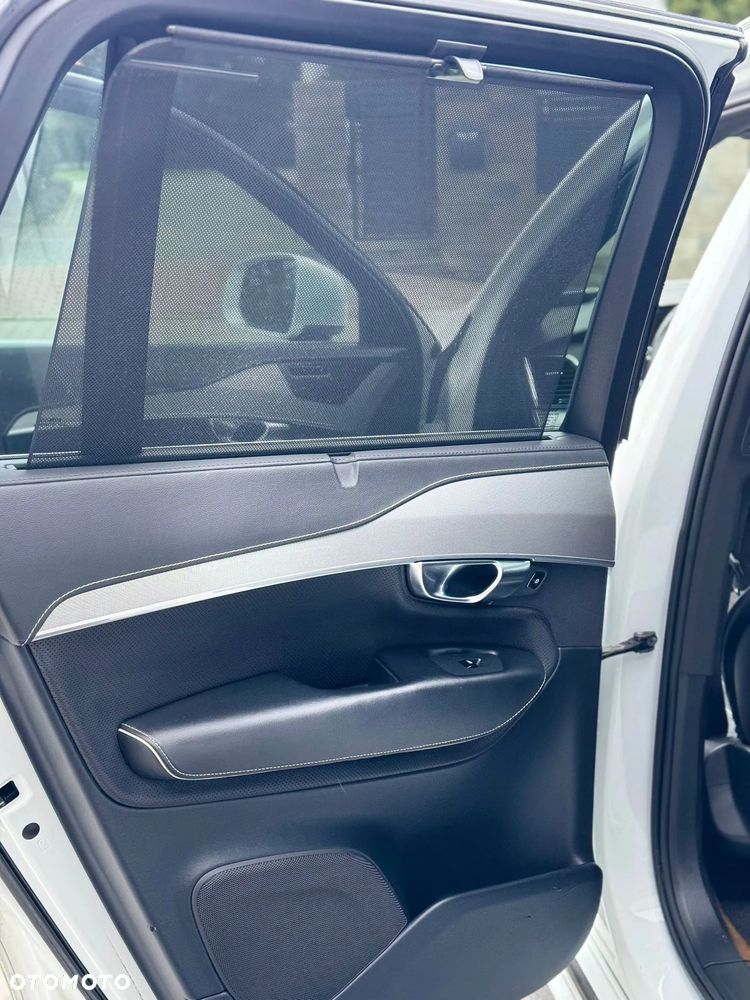 Volvo XC 90 T6 AWD R-Design 7os - 27